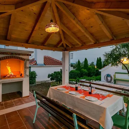 House Mia Hébergement de vacances