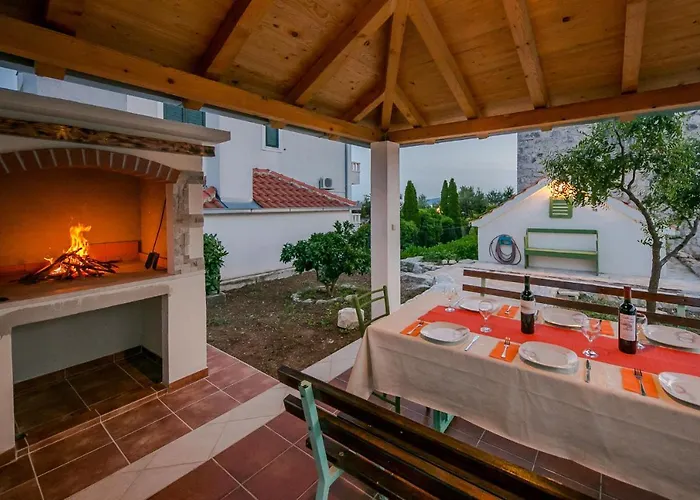 House Mia *