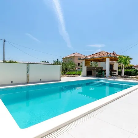 Дом отдыха House Mia Трогир